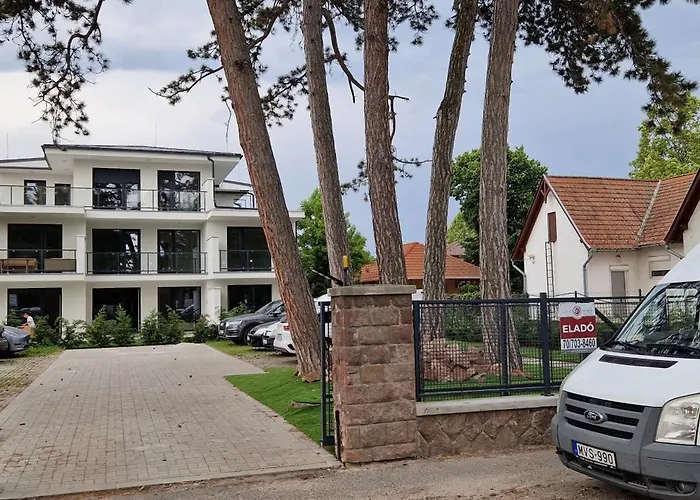 Honved Apartament